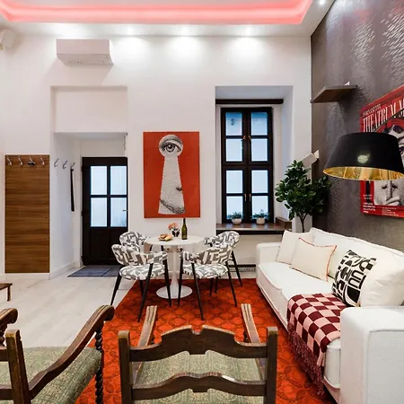 Historic Danube Luxury Chic Riverside Budapest