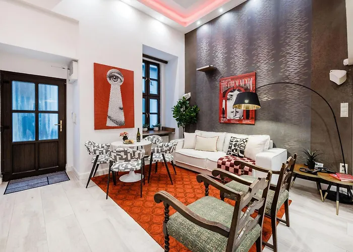 Historic Danube Luxury Chic Riverside