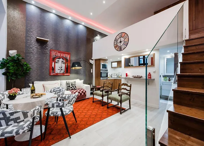 Historic Danube Luxury Chic Riverside 부다페스트