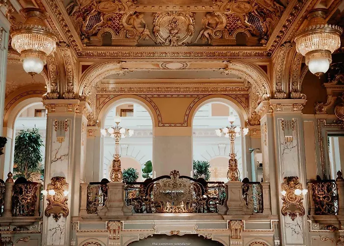 Historic Danube Luxury Chic Riverside