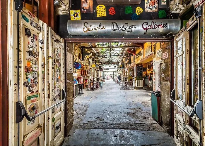 Historic Danube Luxury Chic Riverside 아파트 부다페스트