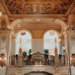 Historic Danube Luxury Chic Riverside