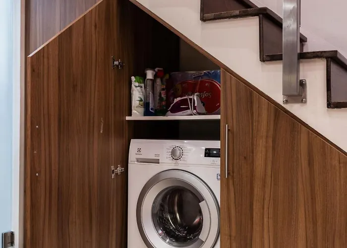 Historic Danube Luxury Chic Riverside *